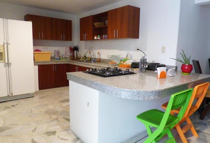 Bed and Breakfast La Casa Del Mangostino | Cali | Valle del Cauca | Colombia 8