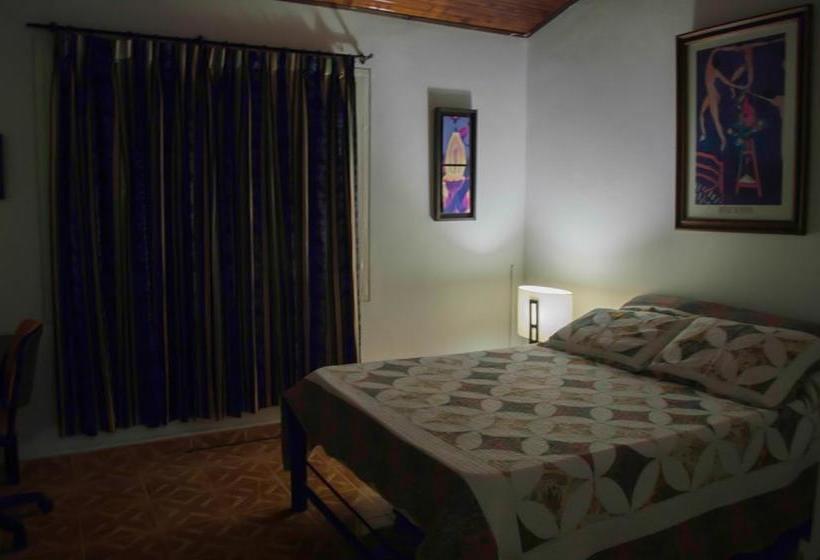 Albergue Posada Nueva Cecilia | Armenia | Quindío | Colombia 5