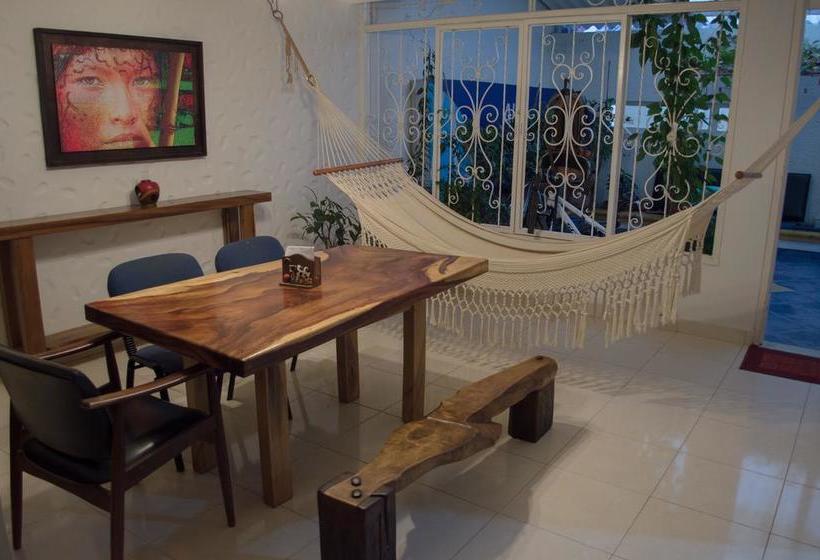 Albergue Posada Nueva Cecilia | Armenia | Quindío | Colombia 7