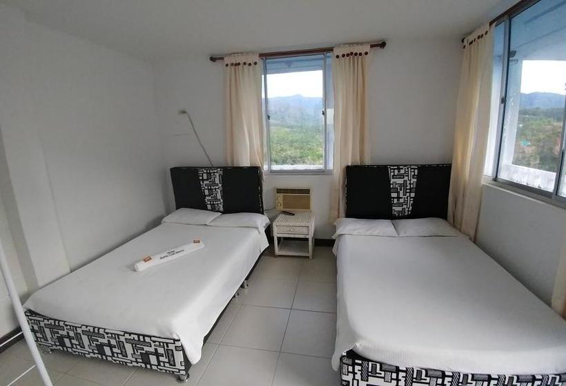 Hotel Quinta Casa Blanca | Melgar | Tolima | Colombia 12