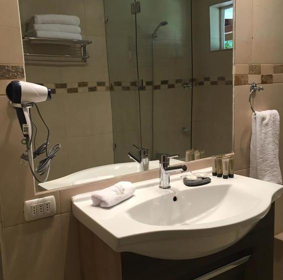 Hotel Hoja De Parra | Santa Cruz | O'Higgins | Chile 19