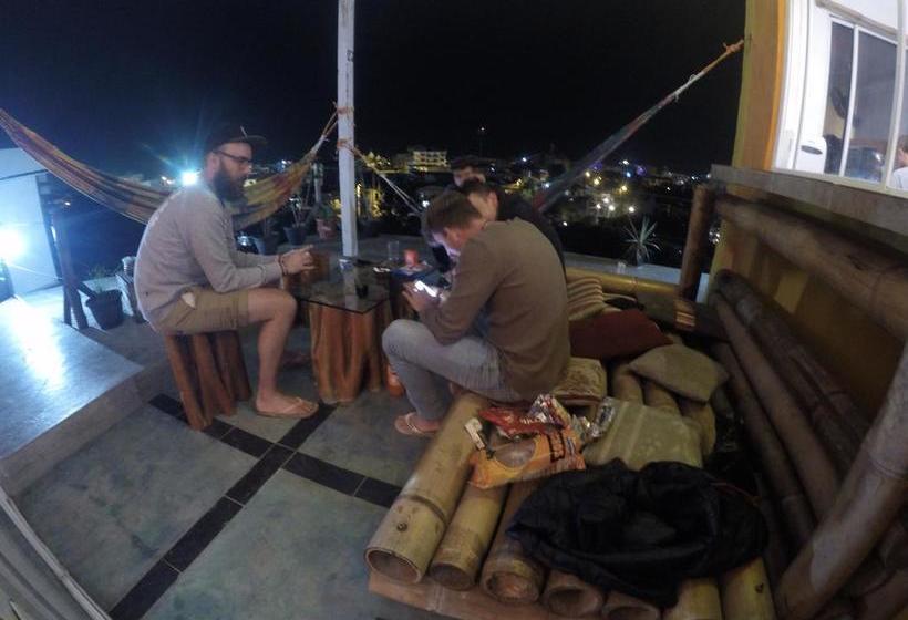 Kiwi Hostel Montanita | Montañita | Santa Elena | Ecuador 19