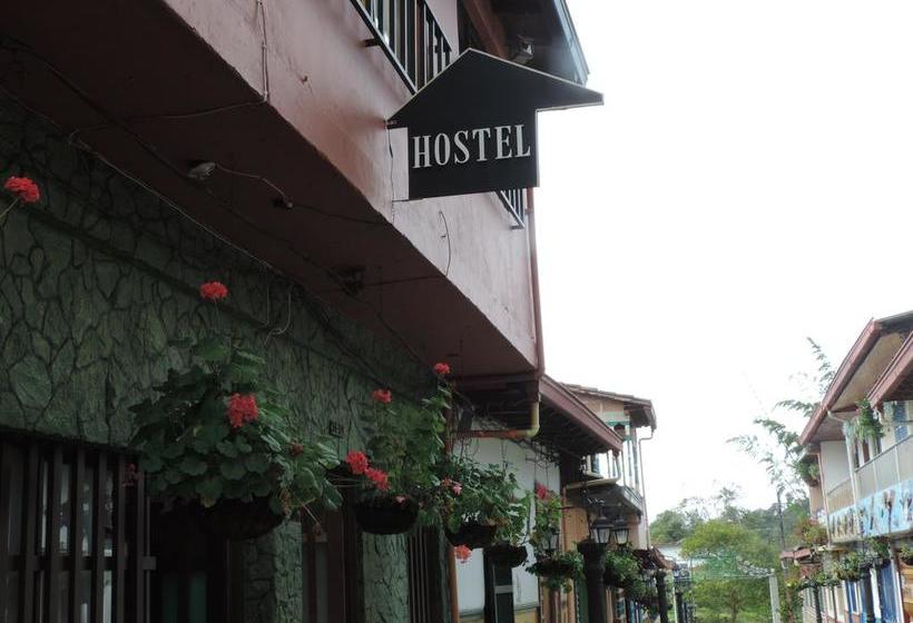 La Casona Hostel Guatapé