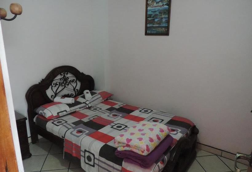 La Casona Hostel | Guatapé | Antioquia | Colombia 20