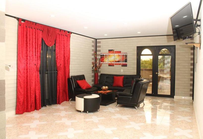 Hotel Hollywood Paradise