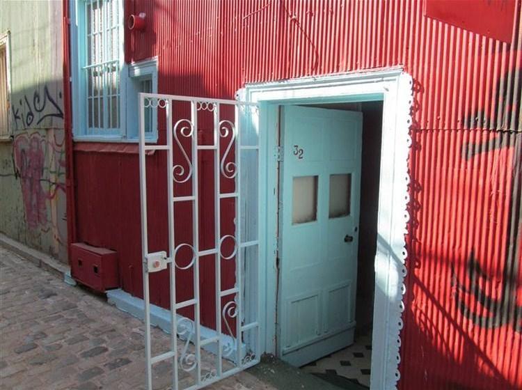 Bed and Breakfast Hostal Del Pirata | Valparaíso | Valparaiso | Chile 5