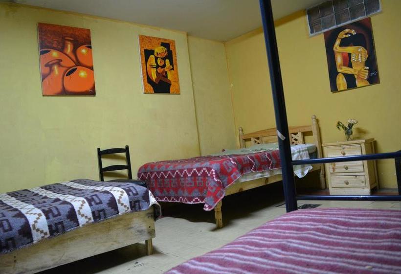 Albergue Latinos Brothers House | Quito | Pichincha | Ecuador 11