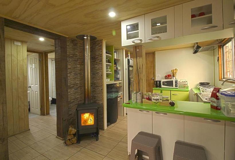 Albergue Hostal Disfruta Pucón | Pucon | Araucanía | Chile 5