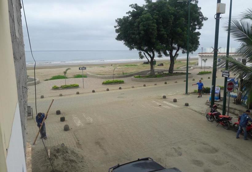 Albergue Hostal Brisa Marina | Puerto López | Manabí | Ecuador 3