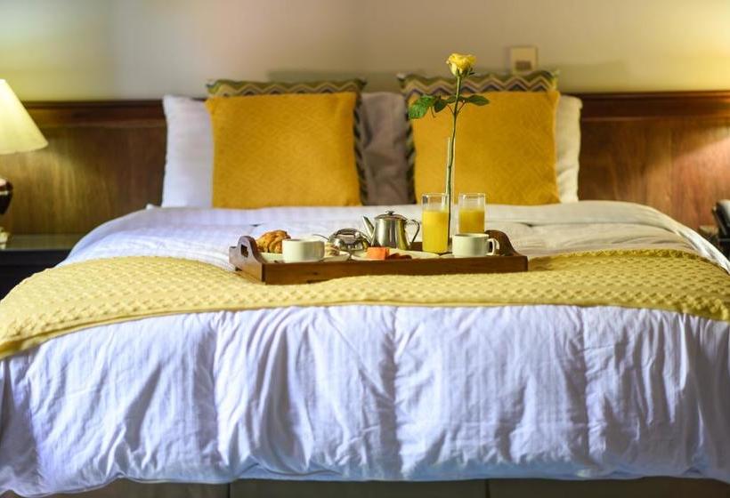 La Tour Hotel Boutique Ciudad del Este Paraguay