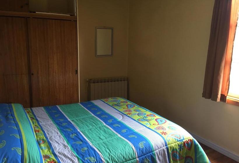 Albergue Hostal Balmaceda | Punta Arenas | Magallanes y Antartica | Chile 16