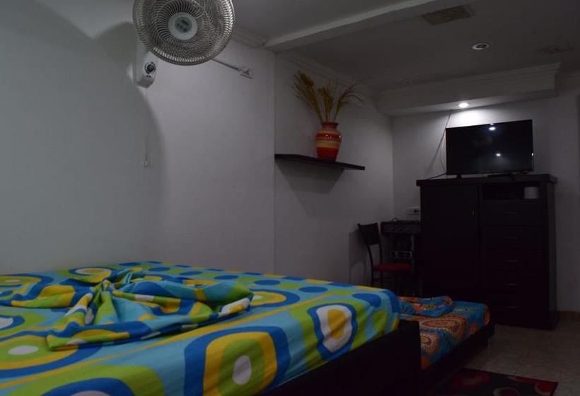 Hotel Deportivo Y Recreativo Los Gemelos | Villavicencio | Meta | Colombia 9