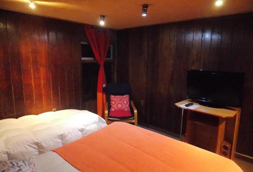 Albergue Hostal Entre Volcanes | Puerto Montt | Los Lagos | Chile 10