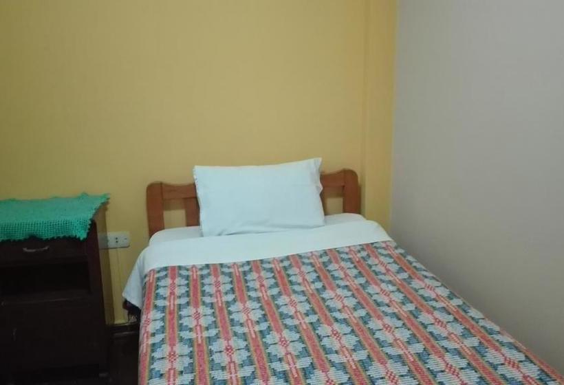 Bed and Breakfast Hostal El Dorado | Chachapoyas | Chachapoyas | Perú 11