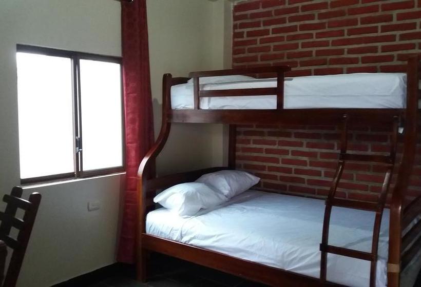 Hotel Berlín International | Puerto López | Manabí | Ecuador 11