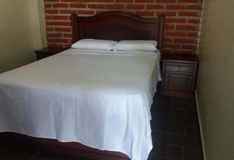 Hotel Berlín International | Puerto López | Manabí | Ecuador 15