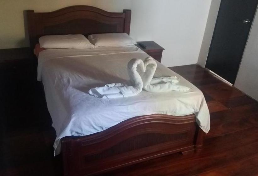 Hotel Berlín International | Puerto López | Manabí | Ecuador 6