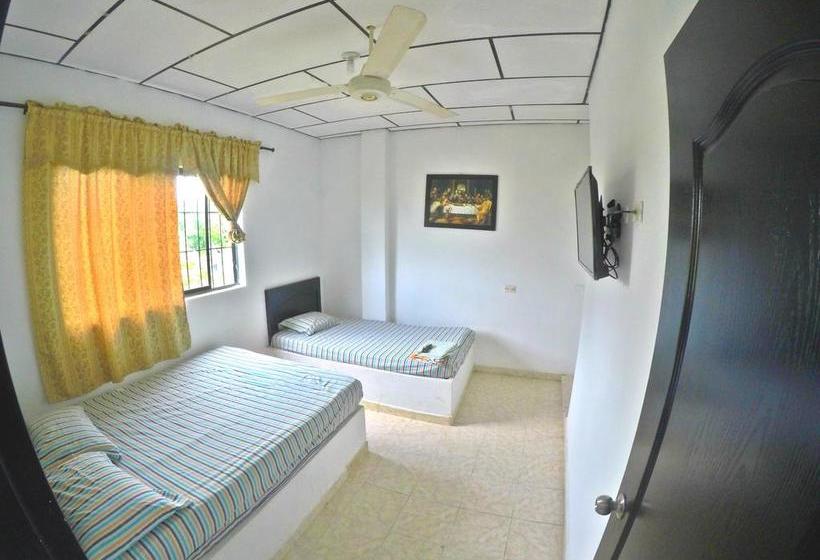 Hotel Cacique De Mompox | Mompos | Bolivar | Colombia 15