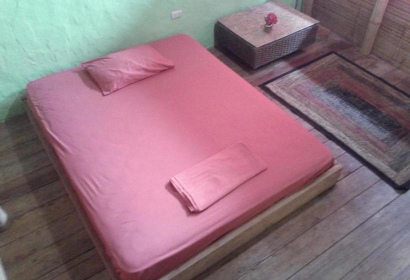 Albergue Mary Fun | Montañita | Santa Elena | Ecuador 12