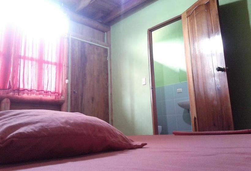 Albergue Mary Fun | Montañita | Santa Elena | Ecuador 17