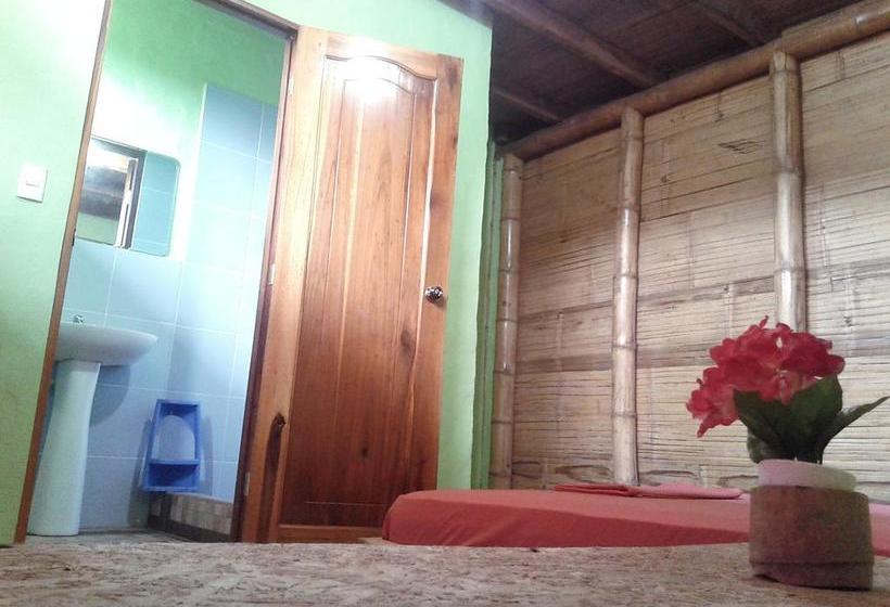 Albergue Mary Fun | Montañita | Santa Elena | Ecuador 9