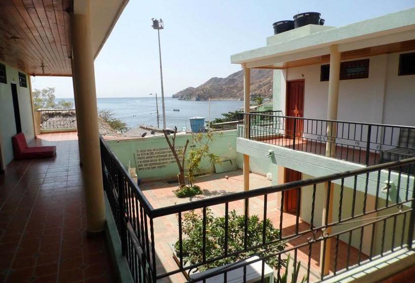 Albergue Hostal Dumbira Taganga Magdalena