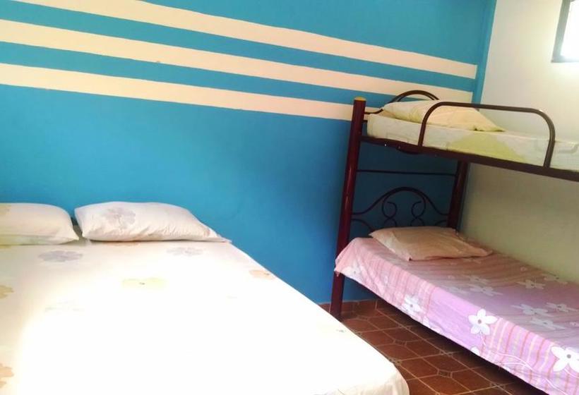 Albergue Hostal Dumbira | Taganga | Magdalena | Colombia 11