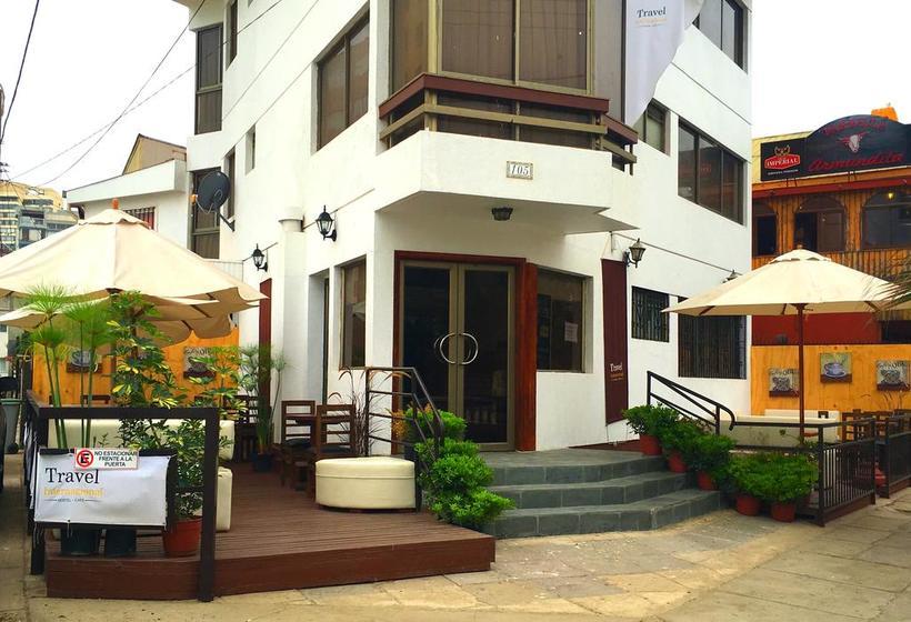 Travel International Hostel Café