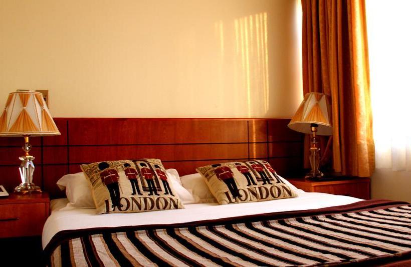 Travel International Hostel Café | Viña del Mar | Valparaiso | Chile 3