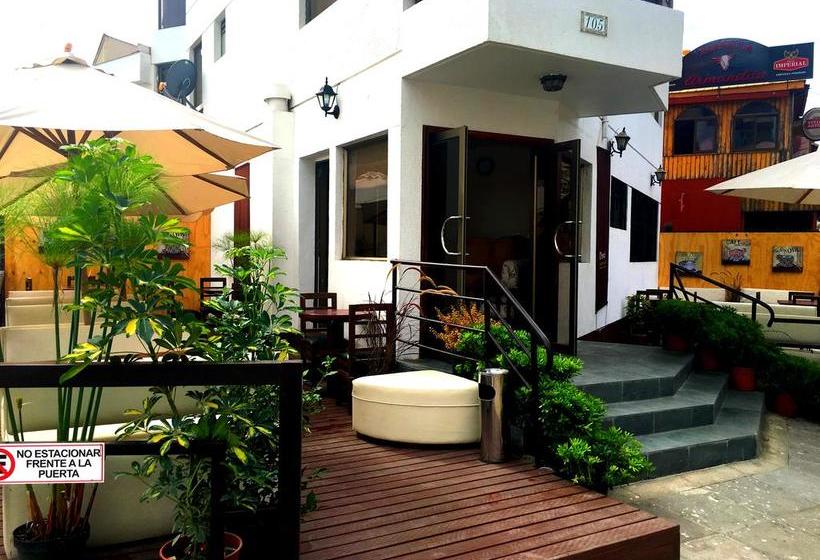 Travel International Hostel Café | Viña del Mar | Valparaiso | Chile 5