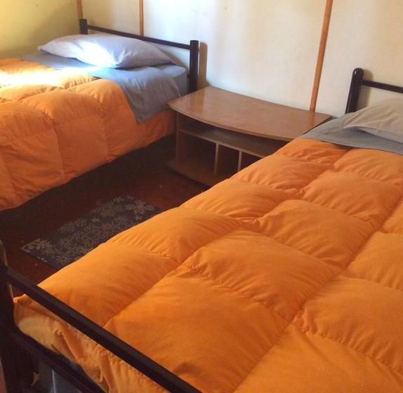 Albergue Casa Fatima Hotu | Hanga Roa | Valparaiso | Chile 12