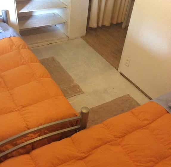 Albergue Casa Fatima Hotu | Hanga Roa | Valparaiso | Chile 13