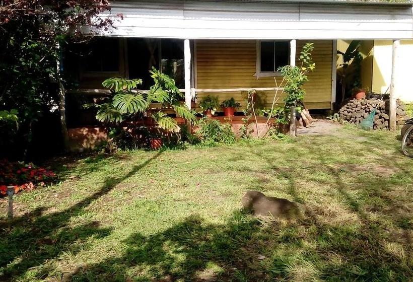 Albergue Casa Fatima Hotu | Hanga Roa | Valparaiso | Chile 2