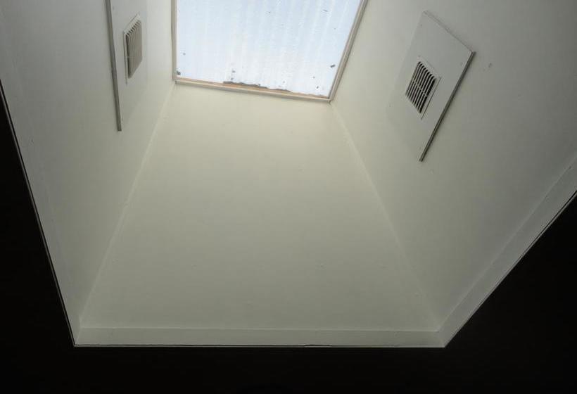 Albergue Hostal 5 Adobes | Puerto Varas | Los Lagos | Chile 12