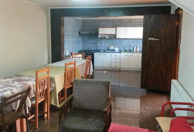 Albergue Hostal Chiloe | Punta Arenas | Magallanes y Antartica | Chile 4