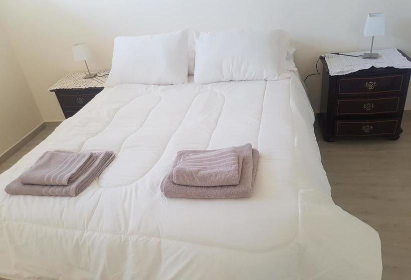 Bed and Breakfast Casa El Director | Santiago de Chile | Santiago | Chile 2