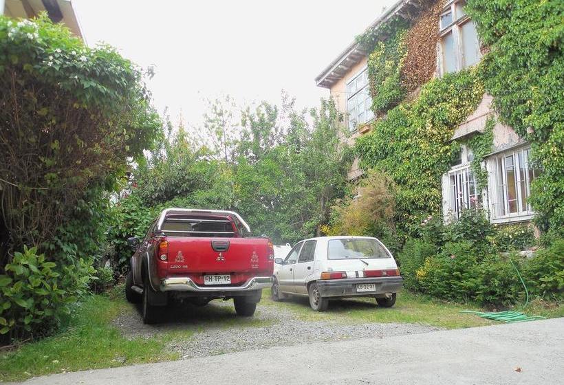 Albergue Hostal Y Cabañas Villa Beauchef | Valdivia | Los Lagos | Chile 7