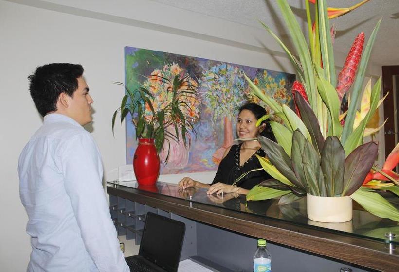 Albergue Hostal Macambo | Iquitos | Maynas | Perú 1