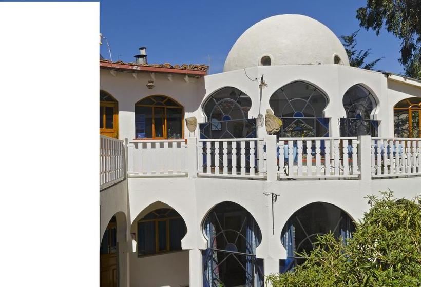 Hotel La Cupula Copacabana Bolivia