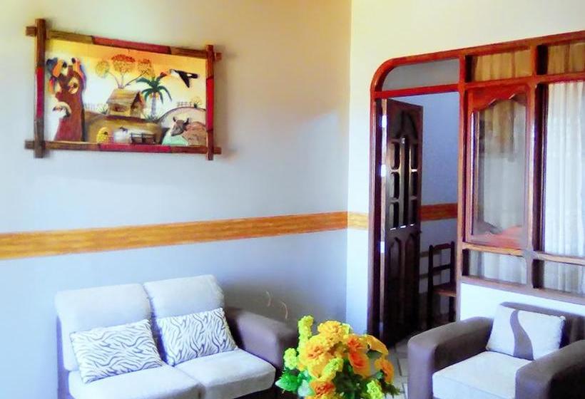 Hotel Christian | Riberalta | Bolivia | América del Sur 15