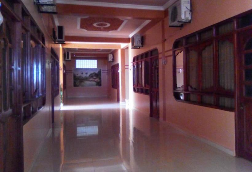 Hotel Christian | Riberalta | Bolivia | América del Sur 16