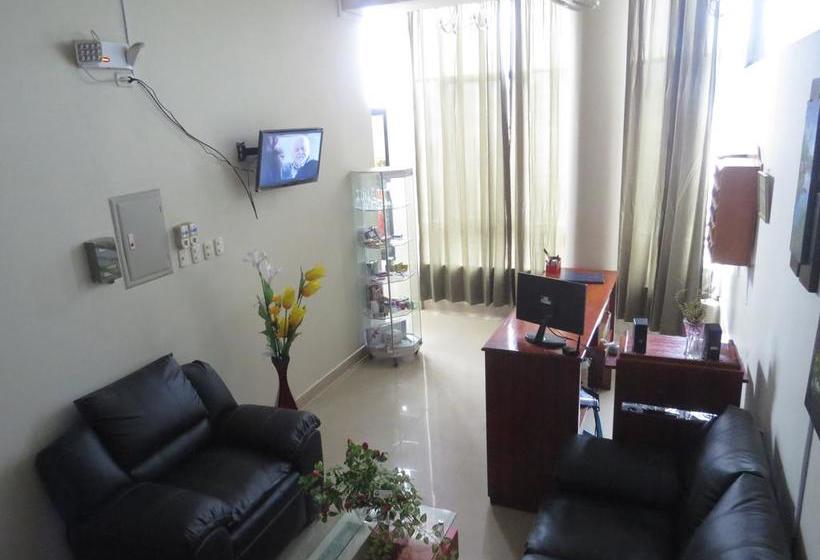 Albergue Hostal Los Cedros | Puerto Maldonado | Tambopata | Perú 14