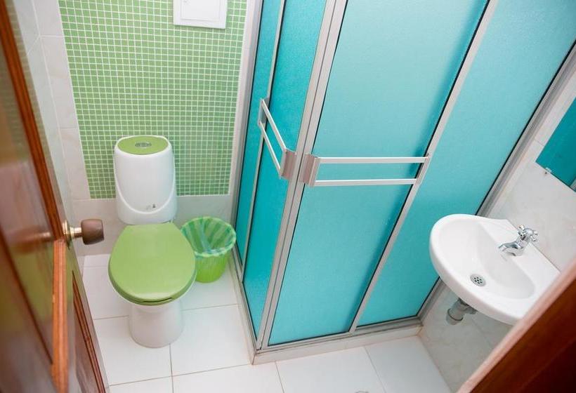 Albergue Hostal La Esperanza 2 | Leticia | Amazonas | Colombia 12