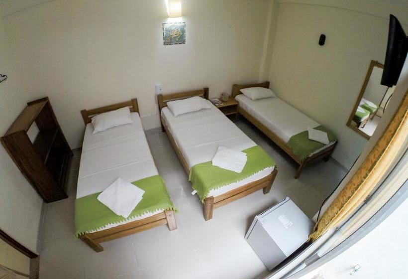 Albergue Hostal La Esperanza 2 | Leticia | Amazonas | Colombia 6