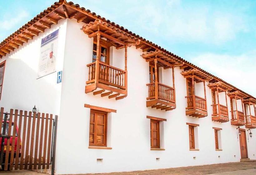 Hotel Chef Ricardo Boyaca