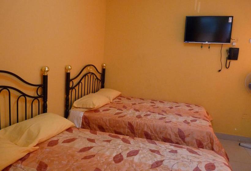 Hotel Bunker | Ica | Ica | Perú 20