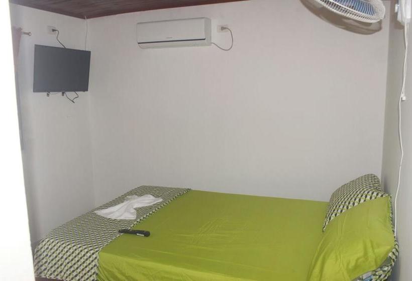 Albergue Hostal Naybrep | Palomino | La Guajira | Colombia 6