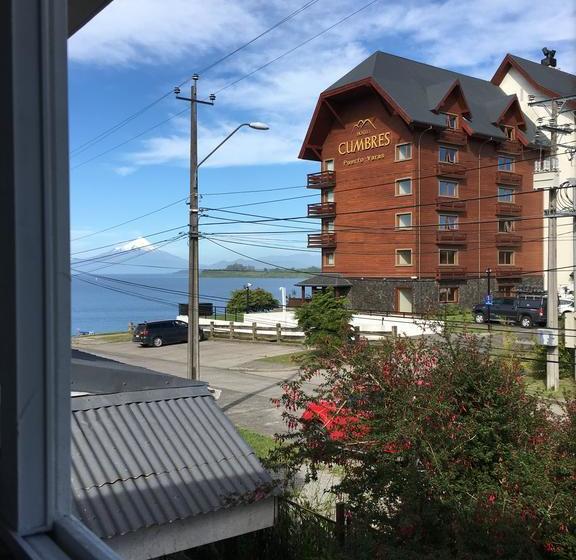 Wanderlux Hostel | Puerto Varas | Los Lagos | Chile 14