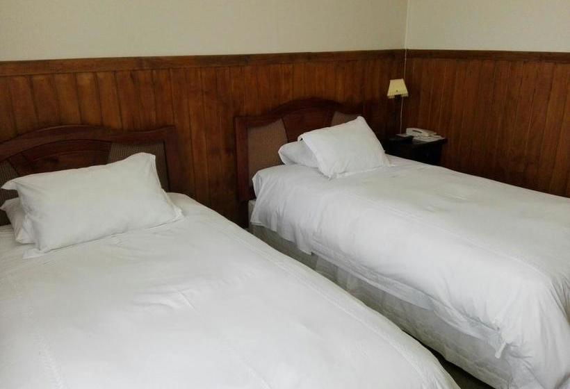 Hotel Hostal Oro Fueguino | Punta Arenas | Magallanes y Antartica | Chile 17