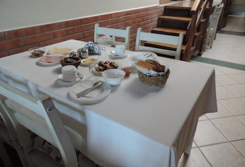 Hotel Hostal Oro Fueguino | Punta Arenas | Magallanes y Antartica | Chile 6